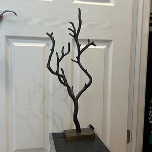 Tree branches jewelry stand